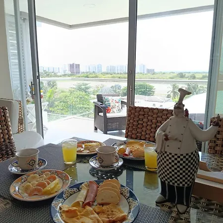 En Compartido Con Desayuno Incluido